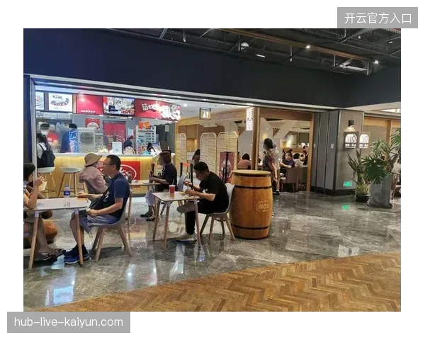 上海静安大悦城世界杯观赛专区核销率低至12%,全渠道流量未能并轨线下销售 上海静安大悦城世界杯观赛专区核销率低至12%,全渠道流量未能并轨线下销售